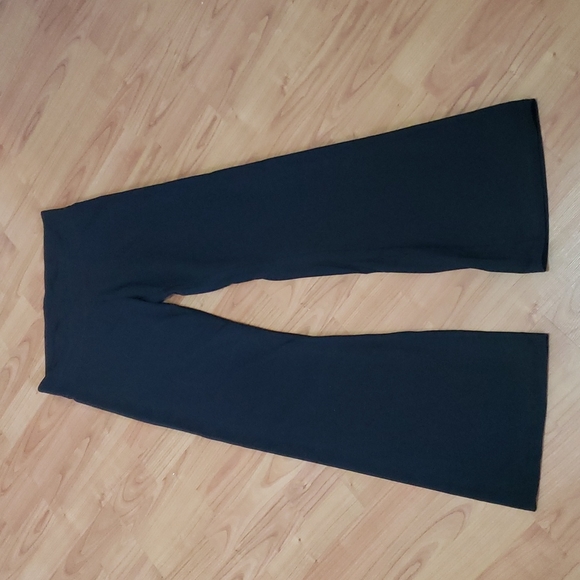 aerie Pants & Jumpsuits Aerie Slim Gym Flare Yoga Pants Poshmark